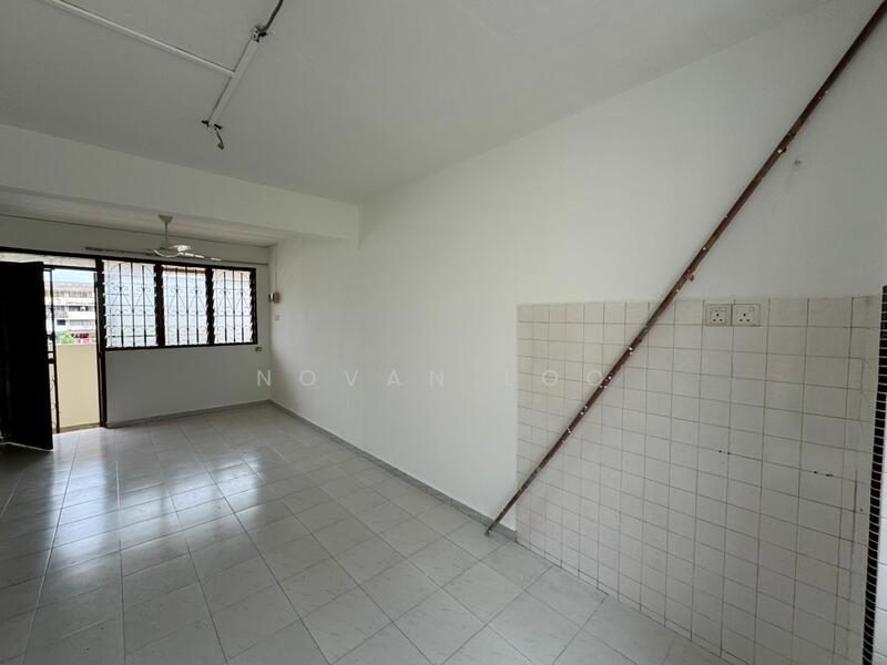 Untuk Disewa - Flat Taman Ungku Tun Aminah