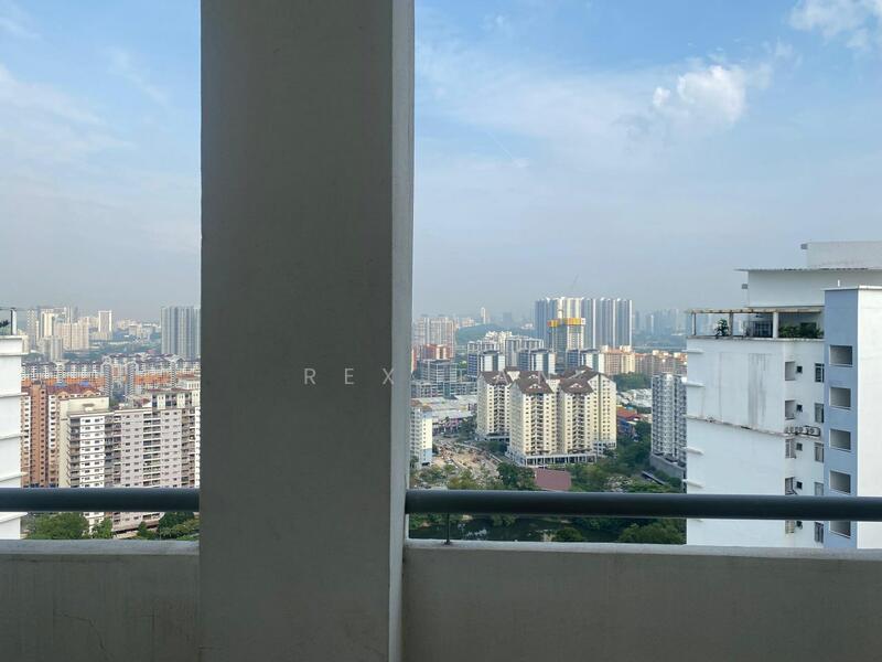 For Rent - Suasana Lumayan