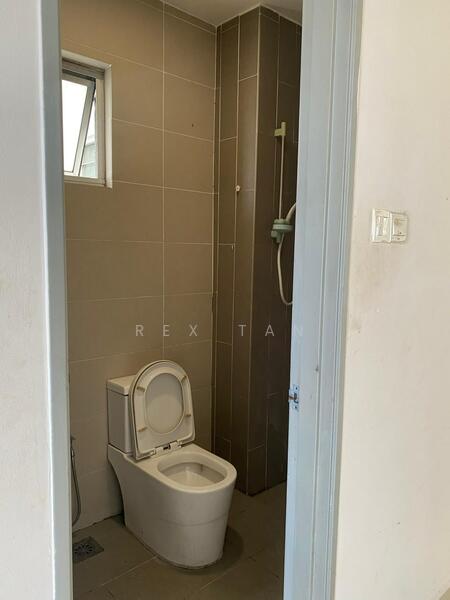 For Rent - Suasana Lumayan