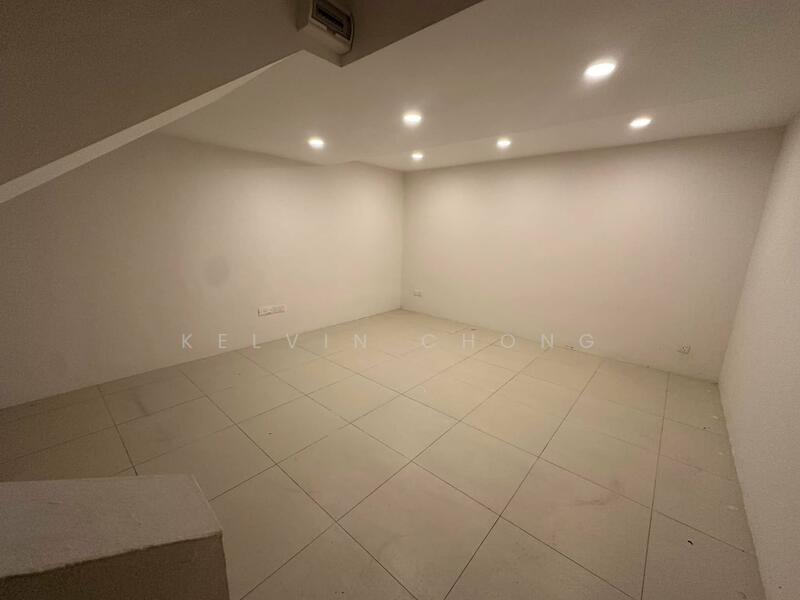 Untuk Disewa - Tambun Upland Double Storey Semi D Corner House