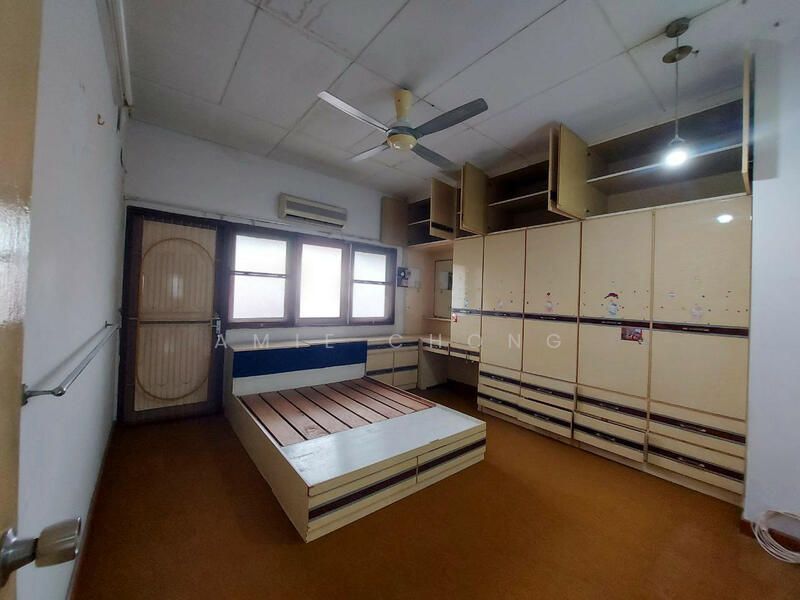 Untuk Dijual - Ampang Double Storey Semi D For Sale