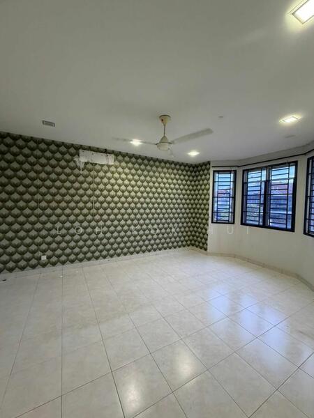 For Sale - Taman Nusa Bestari