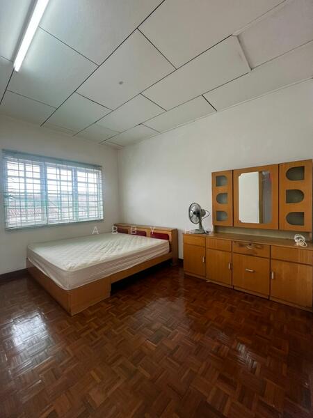 For Rent - Taman Kenanga