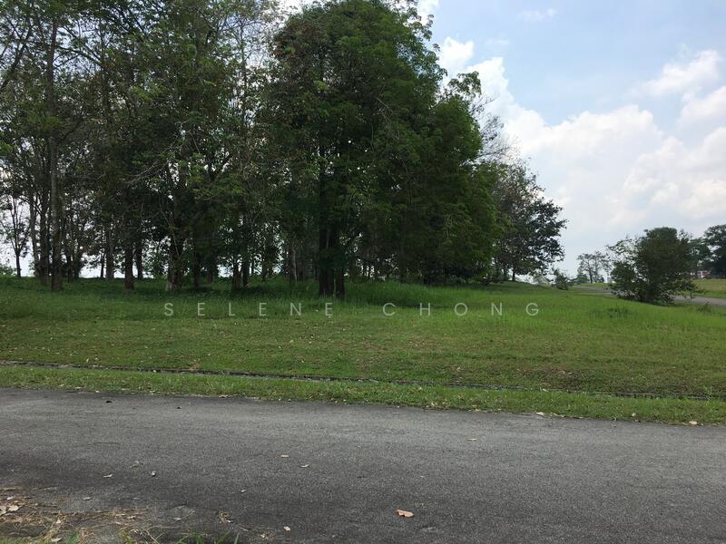 For Sale - Bungalow Land at College Heights Garden Resort