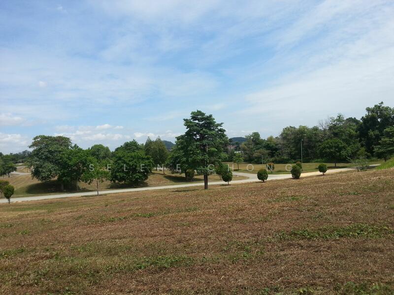 For Sale - Bungalow Land at College Heights Garden Resort