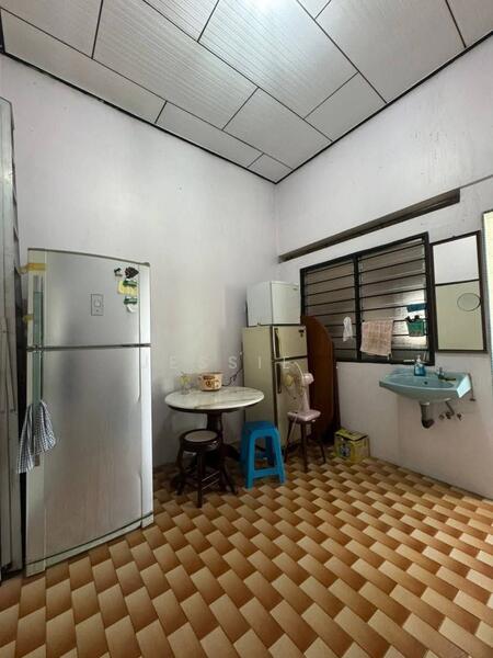 For Sale - Taman Sinfar Park