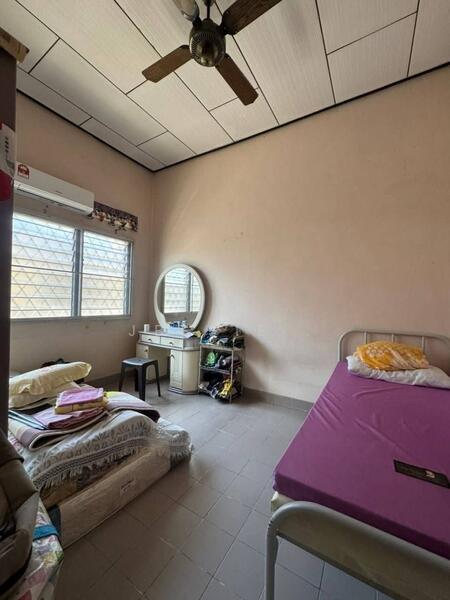 For Sale - Taman Sinfar Park