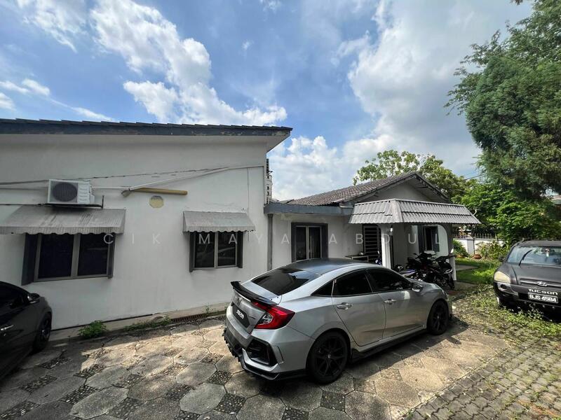 For Sale - Corner Lot Single Storey Terrace House, Ampang Jaya