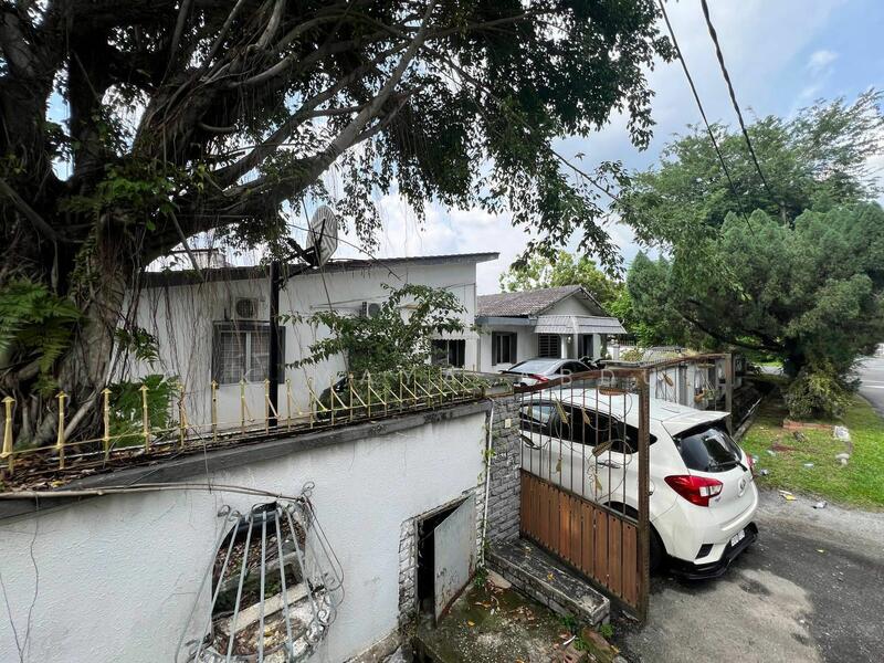 For Sale - Corner Lot Single Storey Terrace House, Ampang Jaya