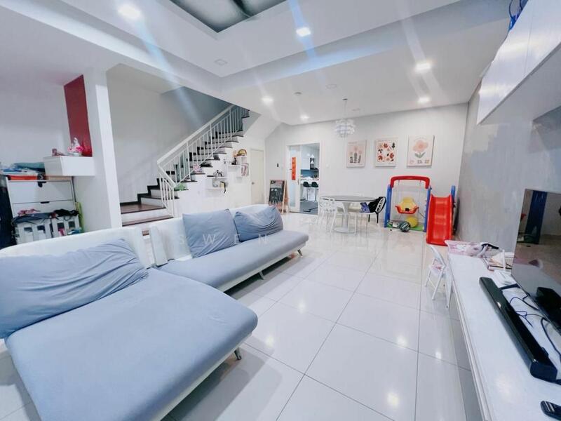 Untuk Dijual - 2-storey Terrace House at Kemuning Utama