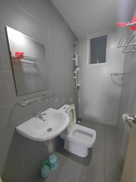 Untuk Disewa - 3 Elements