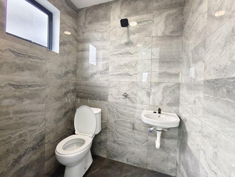 Untuk Dijual - Kulai Taman Wawasan Fully Renovated 1 Storey Terrace Endlot 3bed