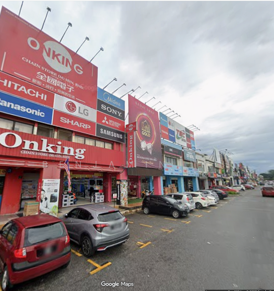 For Rent - Seksyen 8, Taman Seri Bangi Ground Floor Shop Lot + Basement 2 Car Park For Rent
