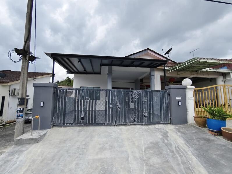 Untuk Dijual - Jalan Rajawali , Taman Wawasan, Kelapa Sawit