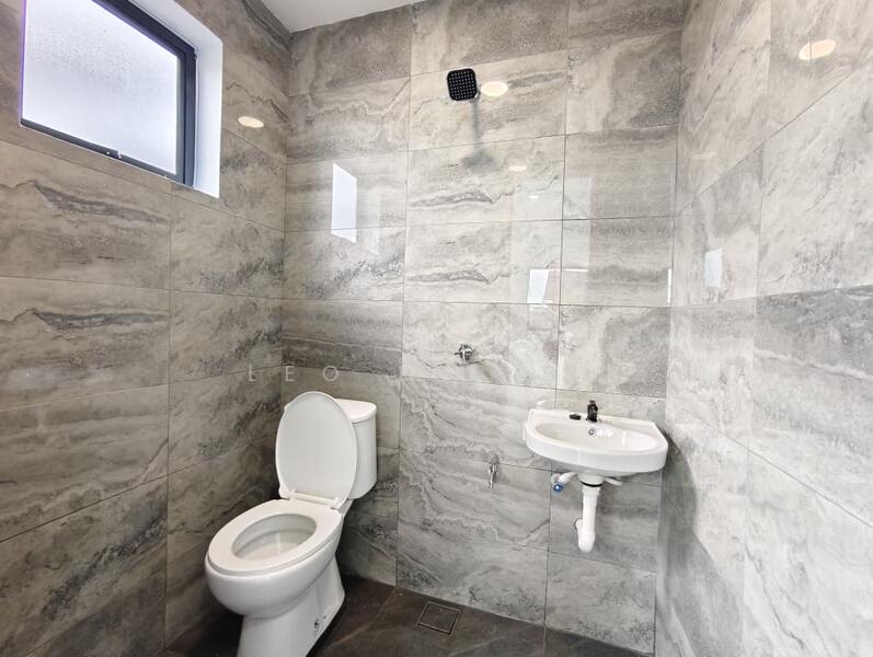 Untuk Dijual - Jalan Rajawali , Taman Wawasan, Kelapa Sawit