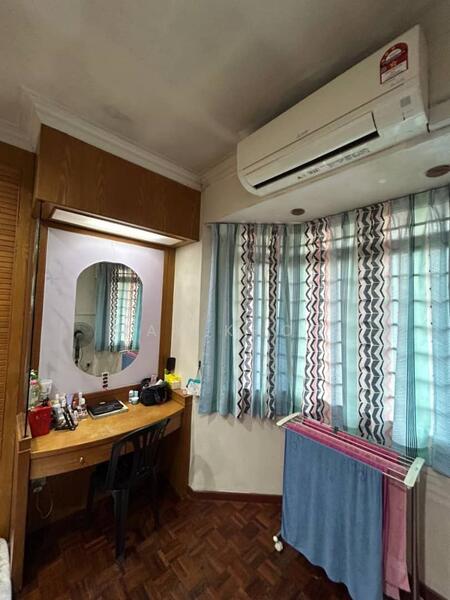 Untuk Dijual - Permas Jaya