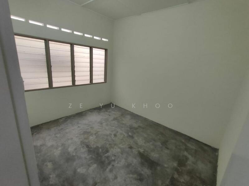 For Sale - 1-storey Terraced House at Taman Suntex