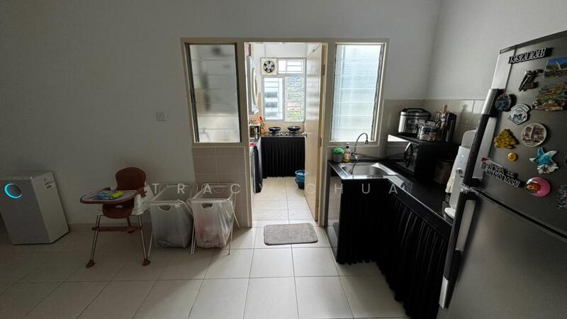 Untuk Disewa - De Bayu