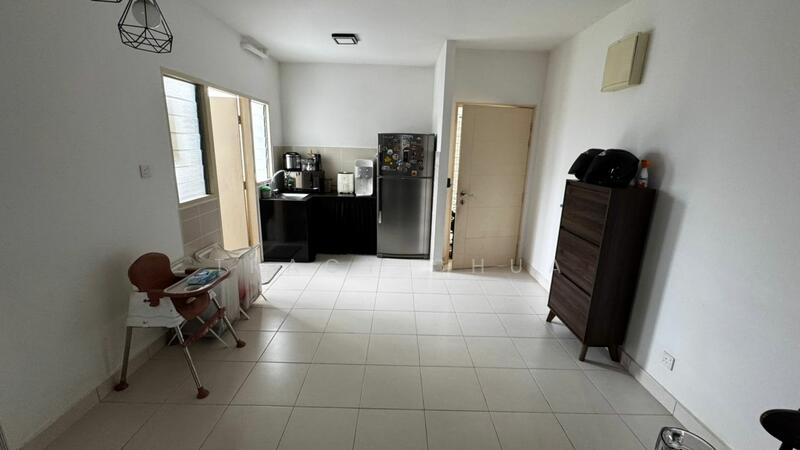 Untuk Disewa - De Bayu