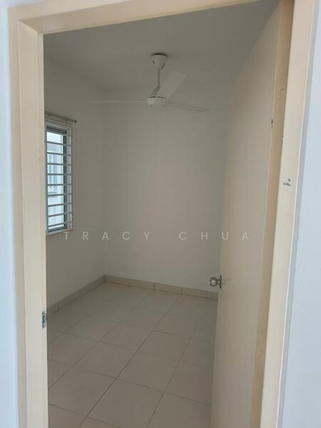 Untuk Disewa - De Bayu