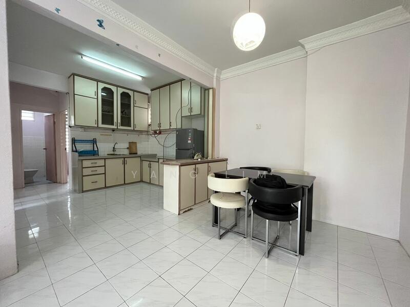 For Rent - Tanjung Court