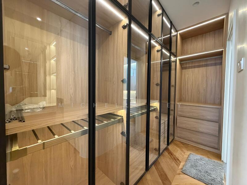 For Sale - The Straits View Residence