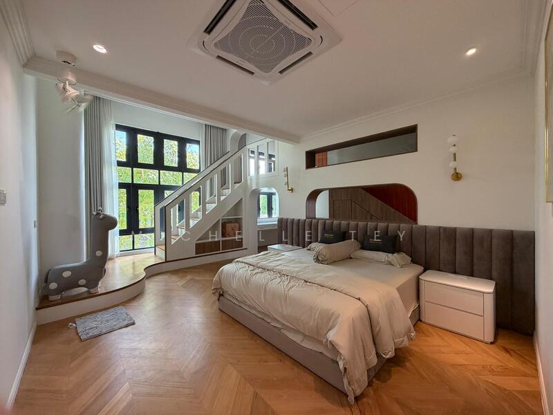 For Sale - The Straits View Residence