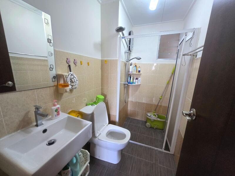 Untuk Dijual - Koi Tropika