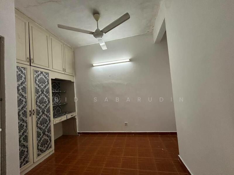 For Sale - Putri Apartment