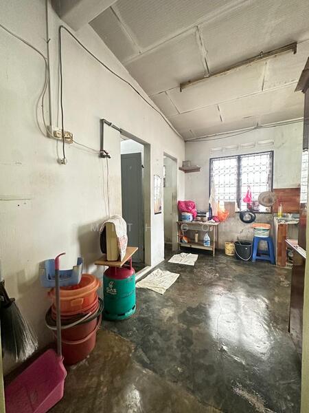 For Sale - Taman Sri Pulai @ Jalan Pakis Near Utm 1 Storey Low Cost Corner 100% Loan~