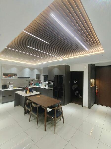 Untuk Disewa - Golden Triangle 2