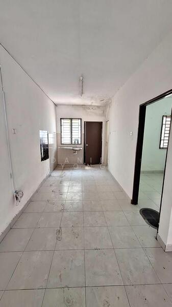 Untuk Dijual - 2.5-storey Terraced House at Taman Scientex Kulai