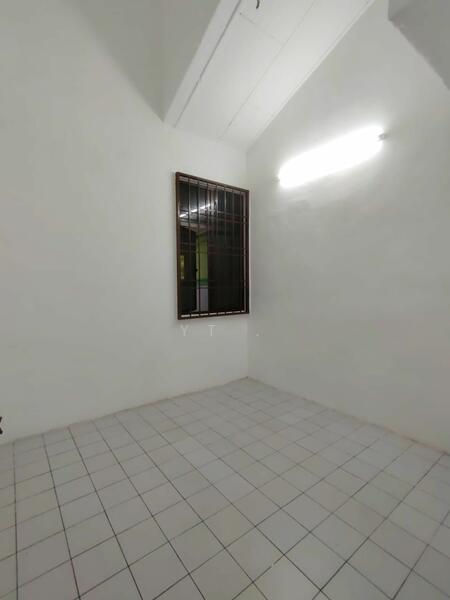 Untuk Dijual - Taman Desa Cemerlang