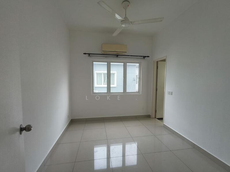 Untuk Disewa - Semi-Detached House at Setia Damai