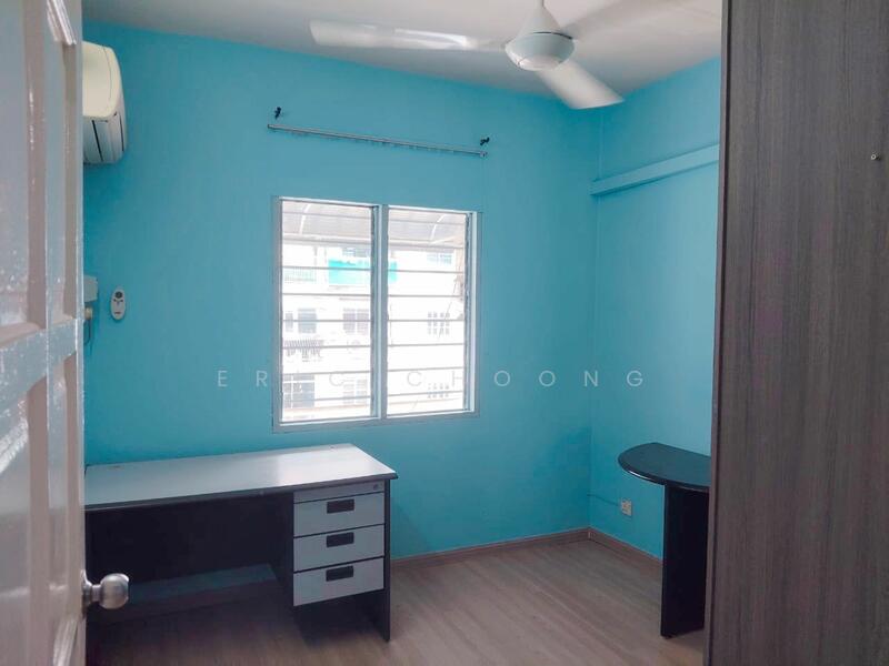 Untuk Disewa - Tanjung Court