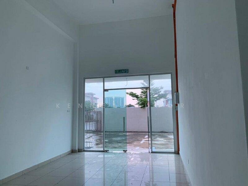 Untuk Dijual - Taman Kempas Utama