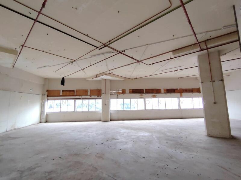 For Rent - Binova Industrial Centre 1st Floor Warehouse (Rent) Kawasan Perindustrian Segambut