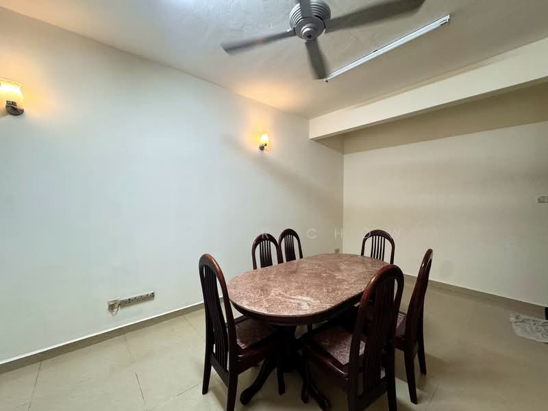 Rumah Teres 2 Tingkat untuk Dijual di SS25 (Petaling Jaya) - Cooper Chow - Dining Room - PropertyGuru.com.my