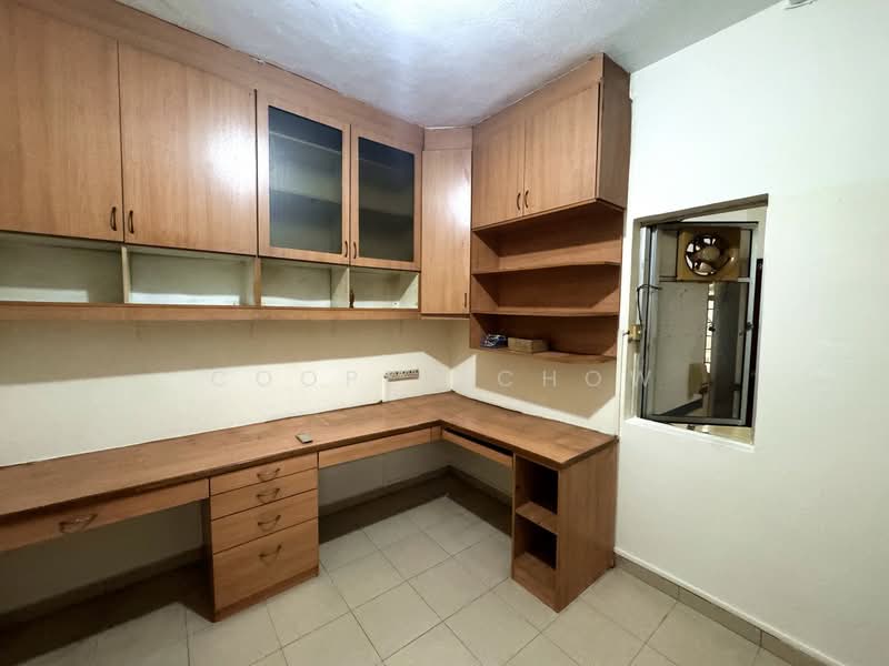 Rumah Teres 2 Tingkat untuk Dijual di SS25 (Petaling Jaya) - Cooper Chow - Study - PropertyGuru.com.my