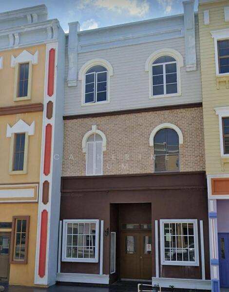 Untuk Dijual - 05/1/2026 Bank Lelong, 3 Storey Shop House, Disney Avenue, Bandar Agacia, Kampar, Perak