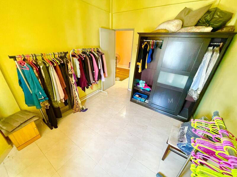 For Sale - Kenari Court