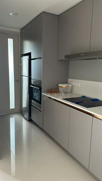 For Sale - Baron Residence @ Lake City