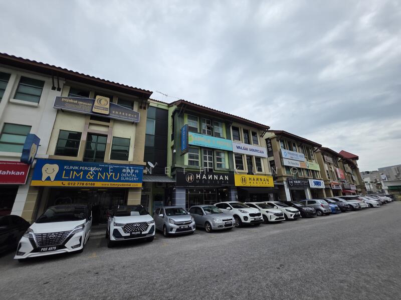 For Sale - 3 Storey Commercial Shophouse Persiaran Bayan Indah Bayan Bay Queensbay Bayan Lepas Main Road