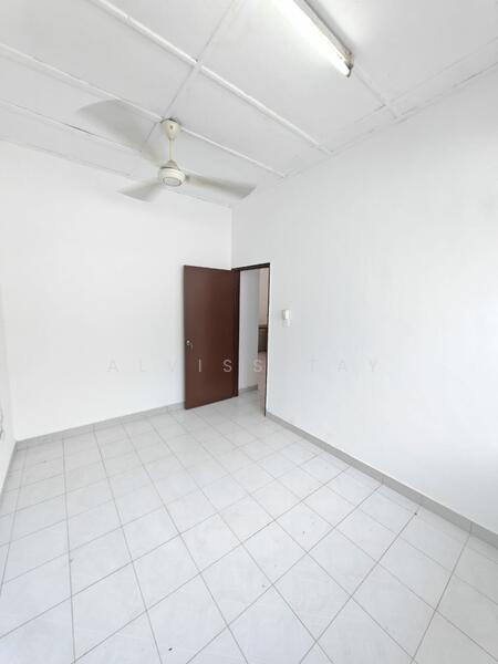 Untuk Dijual - Taman Perling Tamans Perlings