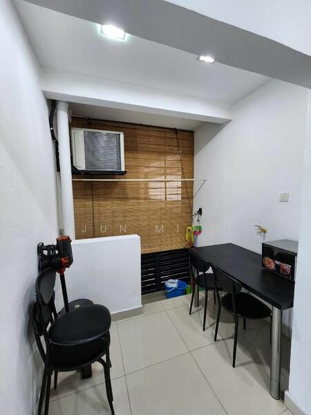 Untuk Disewa - Amaya Maluri