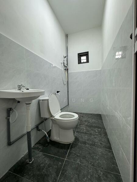 Untuk Disewa - Taman Sentosa