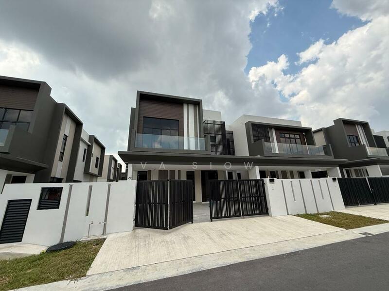 For Sale - Danga Sutera