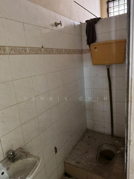 For Rent - Ground Floor Shop @ Taman Putri Jaya