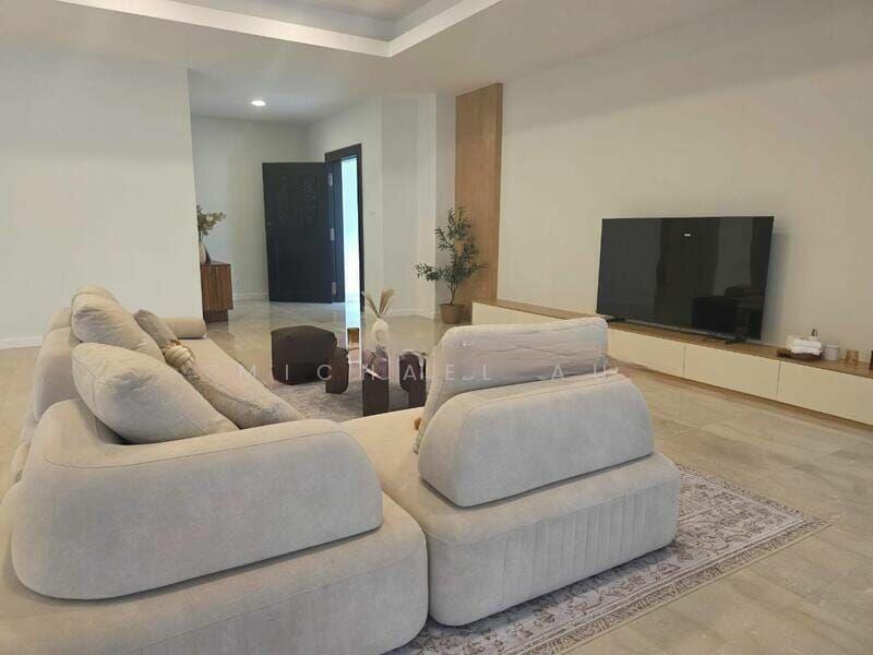 Untuk Disewa - Cinta