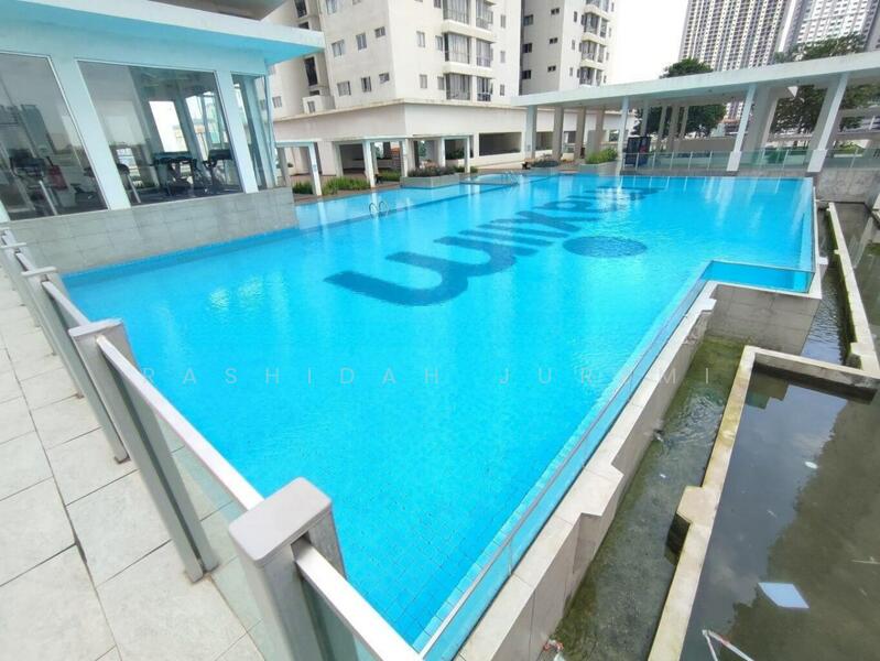 For Sale - Maxim Citylights